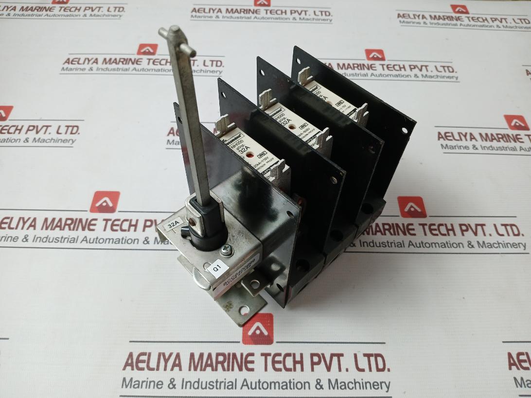 Abb Oesa 00-32 Switch-fuse 500V 50 60 Hz 32Nhg000B