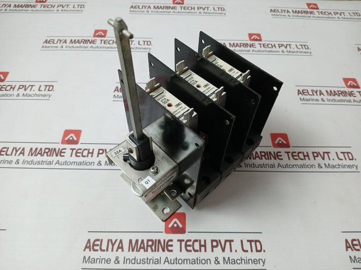Abb Oesa 00-32 Switch-fuse 500V 50 60 Hz 32Nhg000B