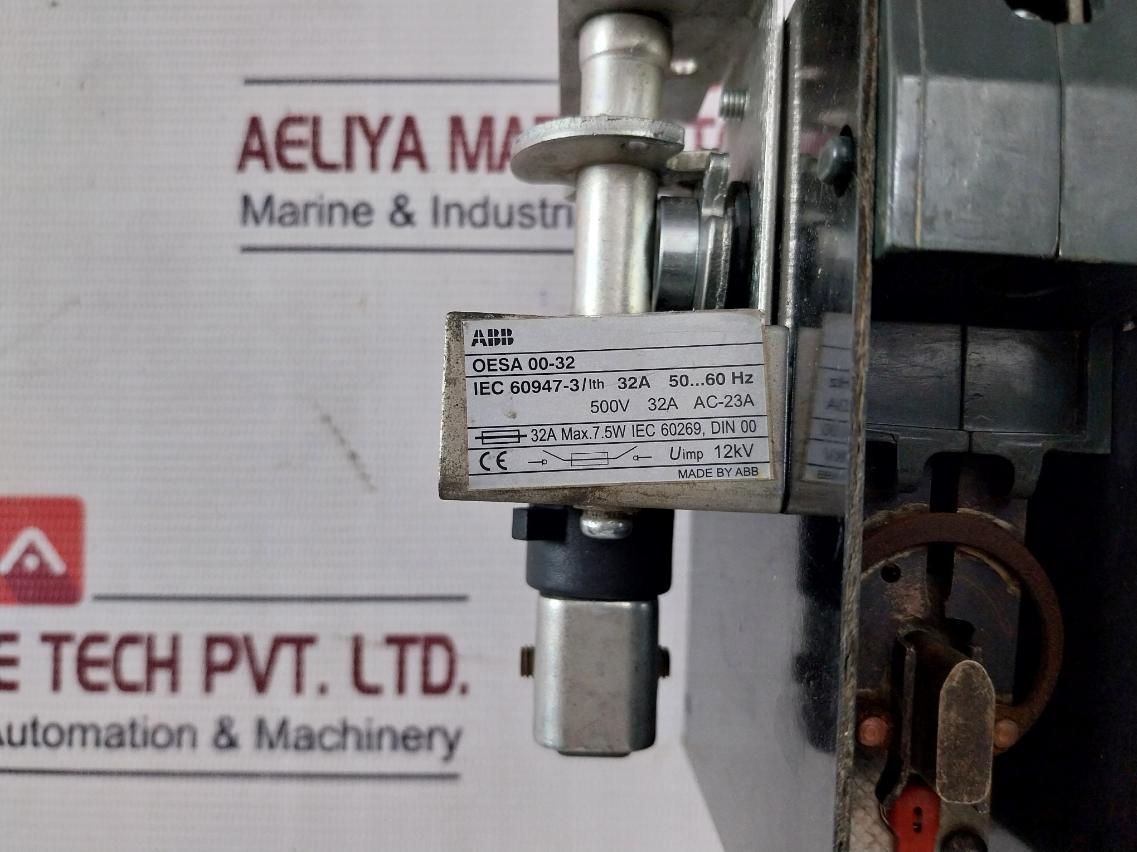 Abb Oesa 00-32 Switch Disconnector Fuse Unit 32Nhg000B 120Ka-500V 32A 7.5W 12Kv
