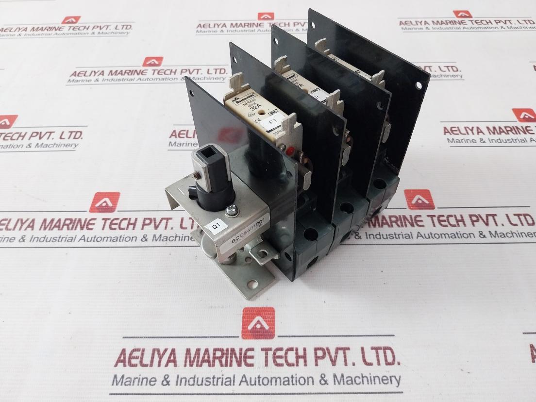 Abb Oesa 00-32 Switch Disconnector Fuse Unit 32Nhg000B 120Ka-500V 32A 7.5W 12Kv