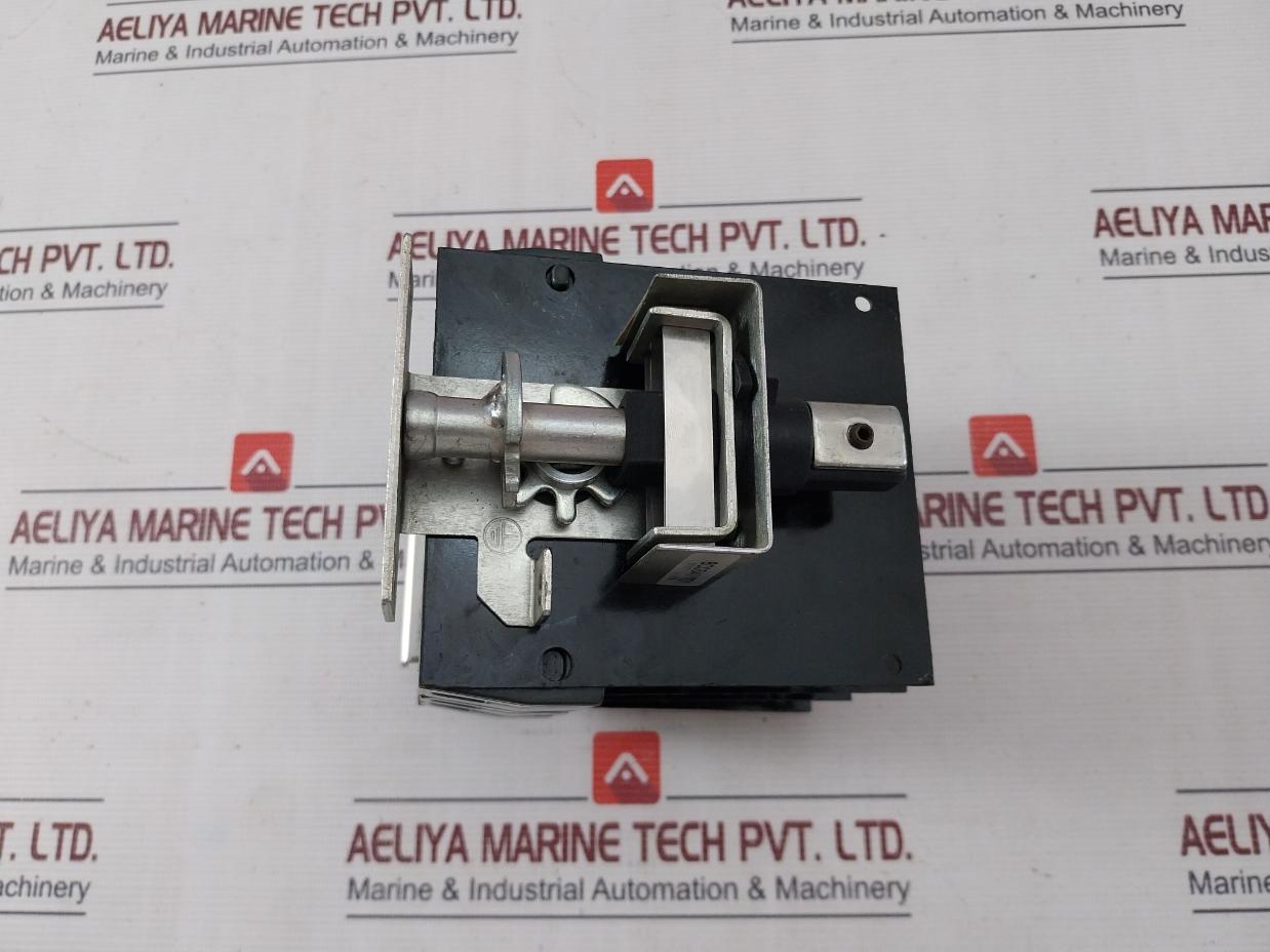 Abb Oesa 00-32 Switch Disconnector Fuse Unit 32Nhg000B 120Ka-500V 32A 7.5W 12Kv