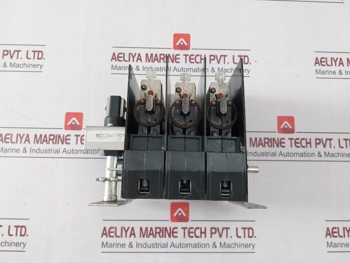 Abb Oesa 00-32 Switch Disconnector Fuse Unit 32Nhg000B 120Ka-500V 32A 7.5W 12Kv