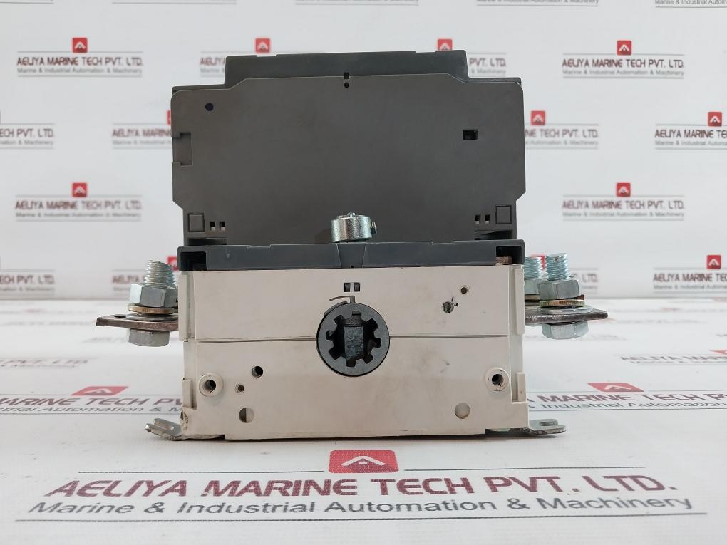 Abb Os250D03N3 Switch Fuse System 690V 250A Ac-23A 23W 12Kv