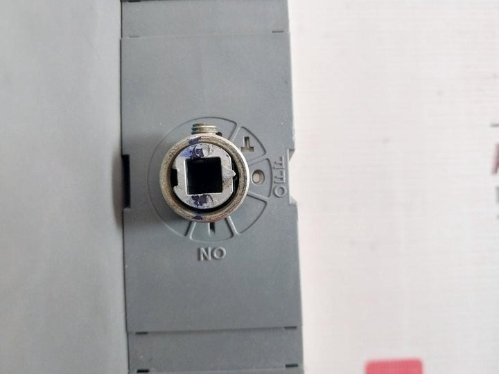 Abb Os250D03N3 Switch Fuse System 690V 250A Ac-23A 23W 12Kv