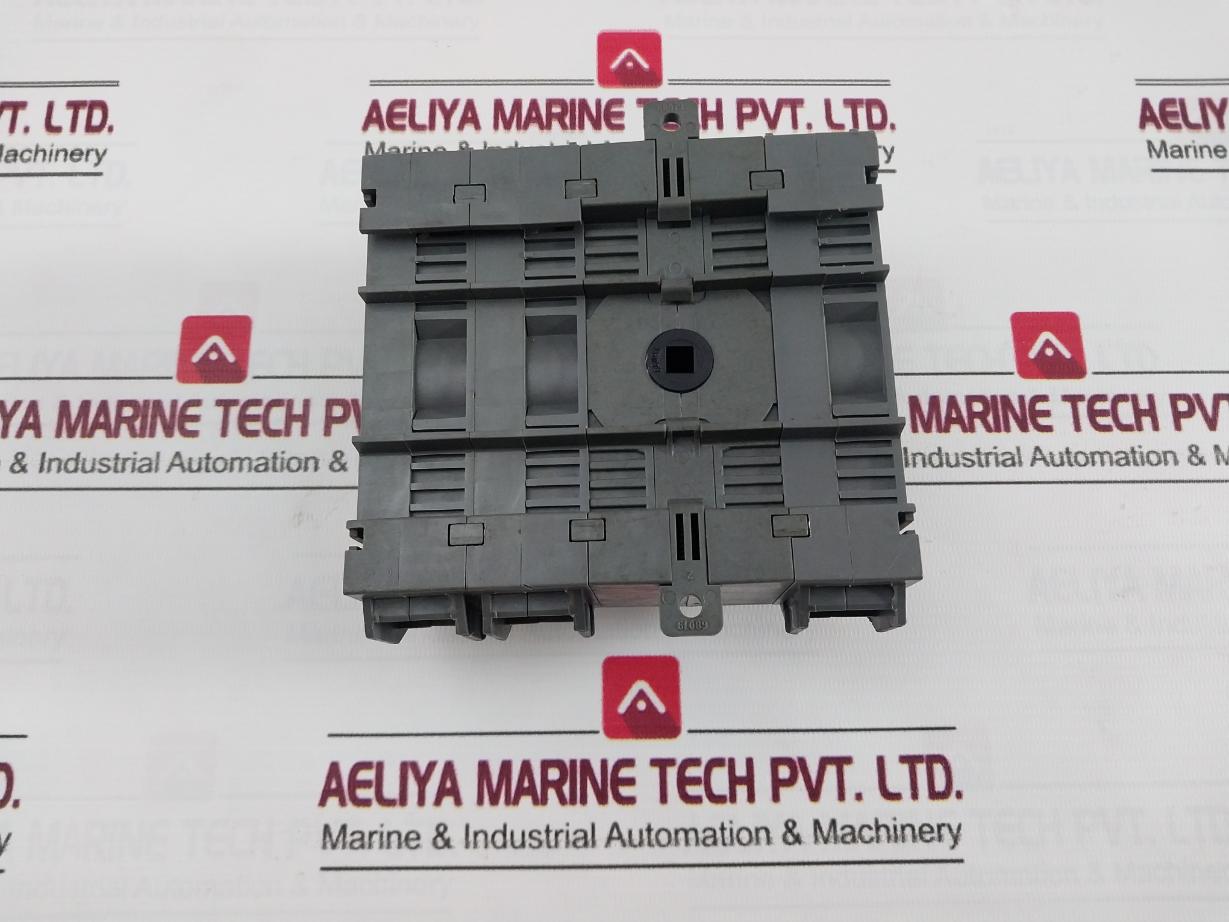 Abb Ot 160E3 Panel Mount Disconnect Switch 200A 50-60Hz 12Kv