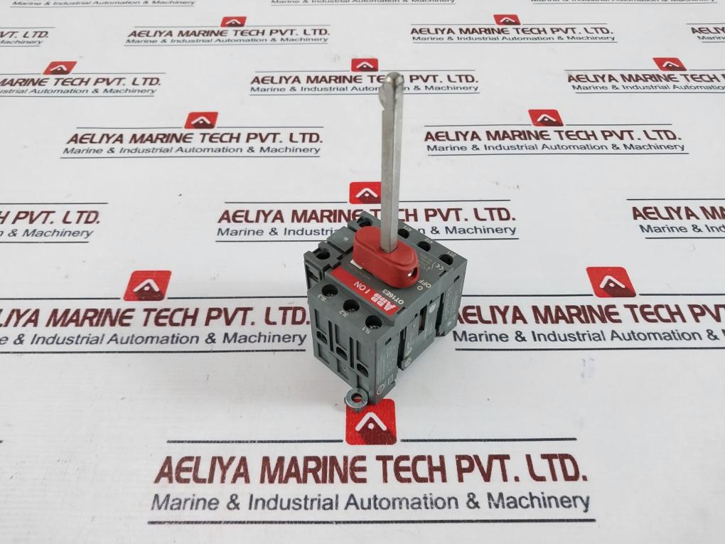 Abb Ot16e3 General Purpose Switch With Auxiliary Contact Oa1g10