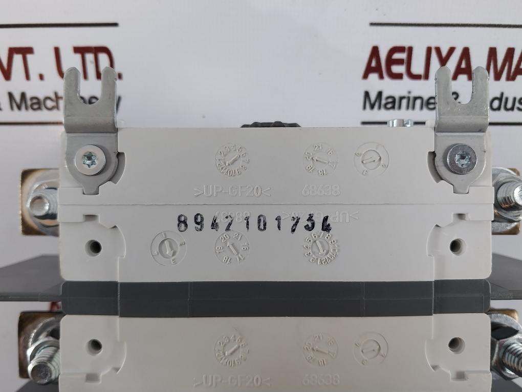 Abb Ot200U12-107 Base Mount Non-fusible Disconnect Switch 600Vac 200A 12Kv