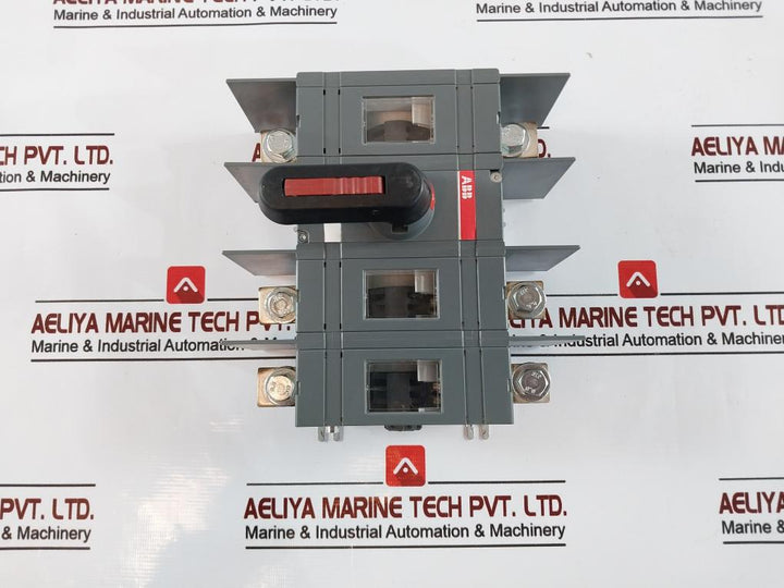 Abb Ot200U12-107 Base Mount Non-fusible Disconnect Switch 600Vac 200A 12Kv