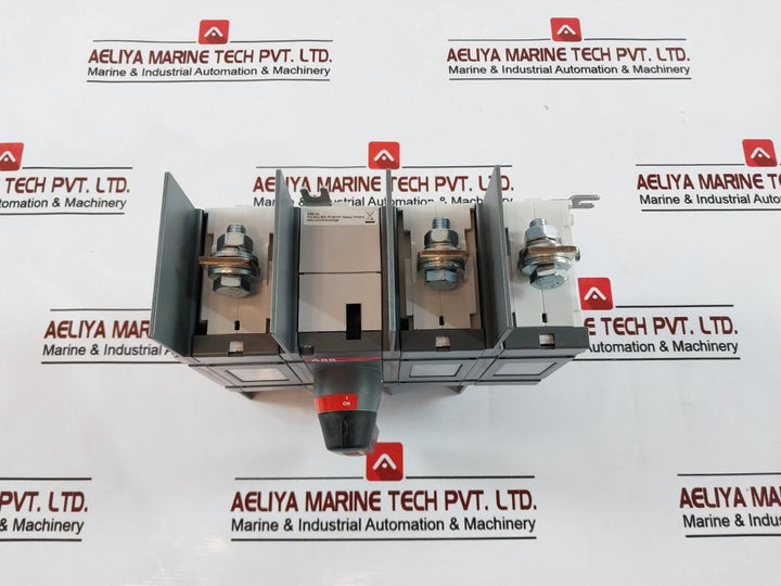 Abb Ot200U12-107 Base Mount Non-fusible Disconnect Switch 600Vac 200A 12Kv