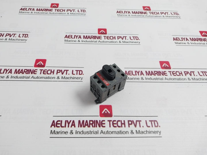 Abb Ot25F3 Disconnect Switch 50-60Hz 60-75C 32A