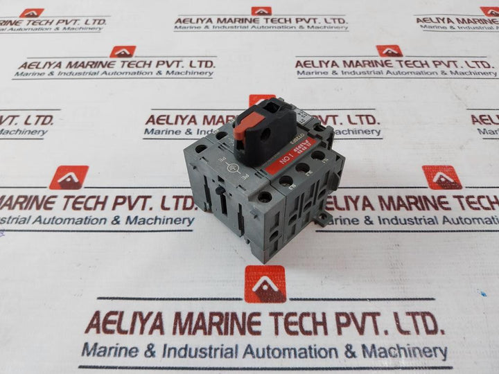 ABB OT25F3 Disconnector Switch 690V
