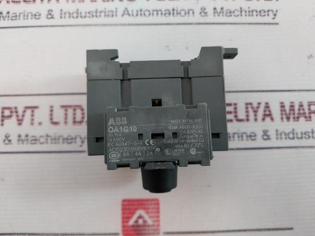 Abb Ot25F3 Disconnector Switch With Oa1G10 Auxiliary Contact