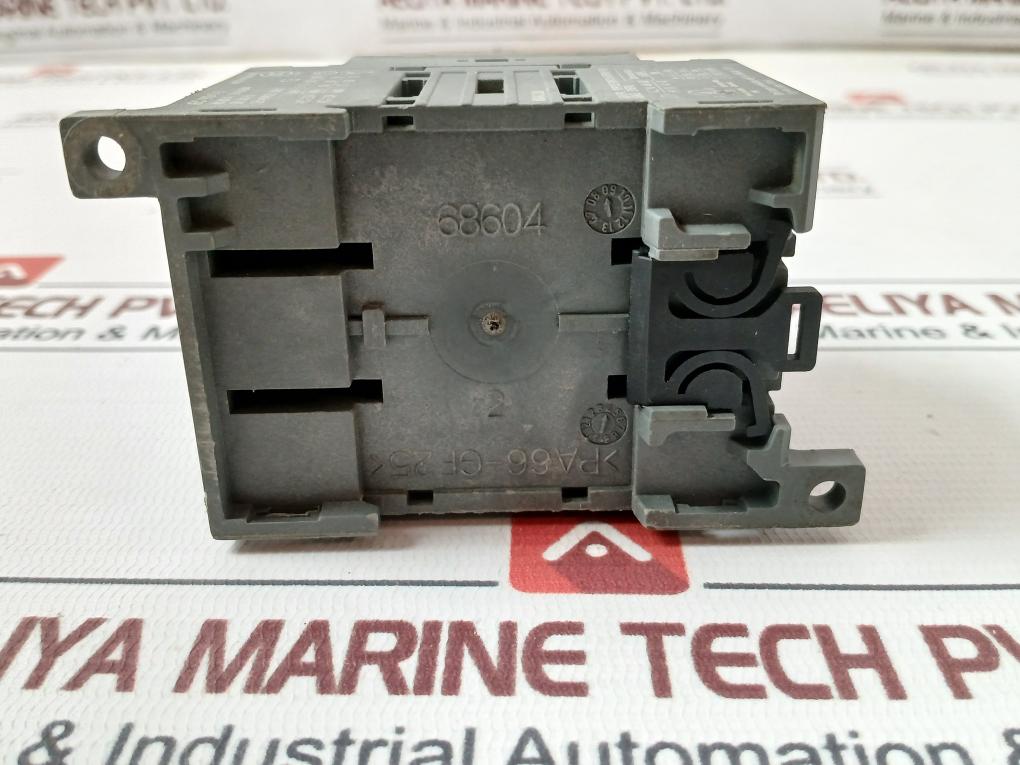 Abb Ot80F3 Switch-disconnector 50-60Hz 600Vac 80A Awg 60-75C A000264