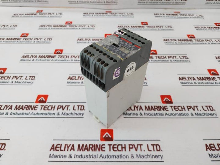 ABB PLUTO B20 Programmable Safety Controller 2TLA020070R0600, 24 Vdc