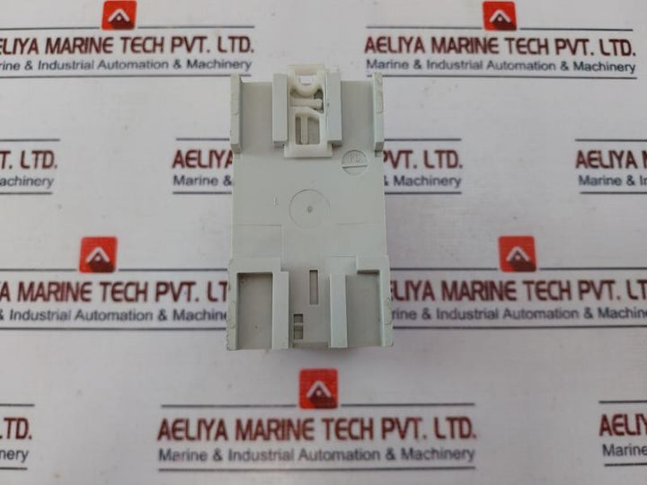 ABB PLUTO B20 Programmable Safety Controller 2TLA020070R0600, 24 Vdc