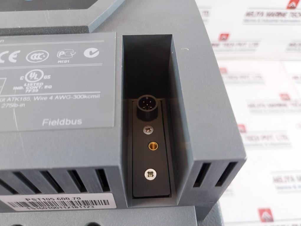 Abb Pst105-600-70/1Sfa894009R7000 Soft Starter 100-250V 50/60Hz