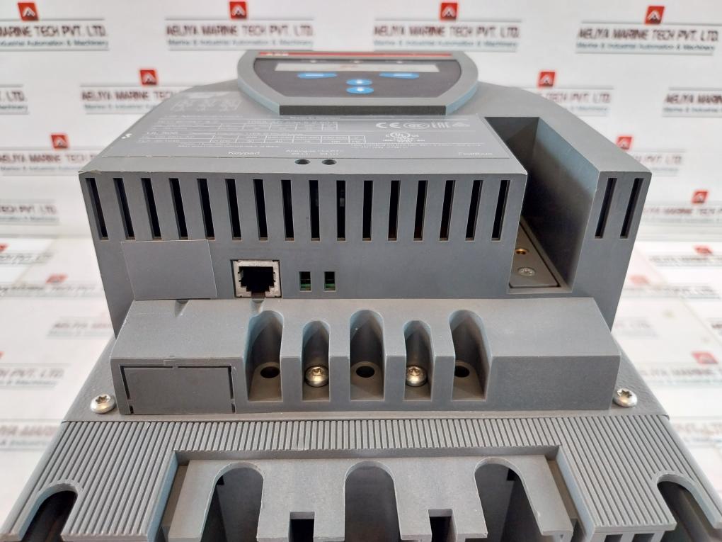 Abb Pst105-600-70 Soft Starter 100-250V 50/60Hz 1Sfa894009R7000