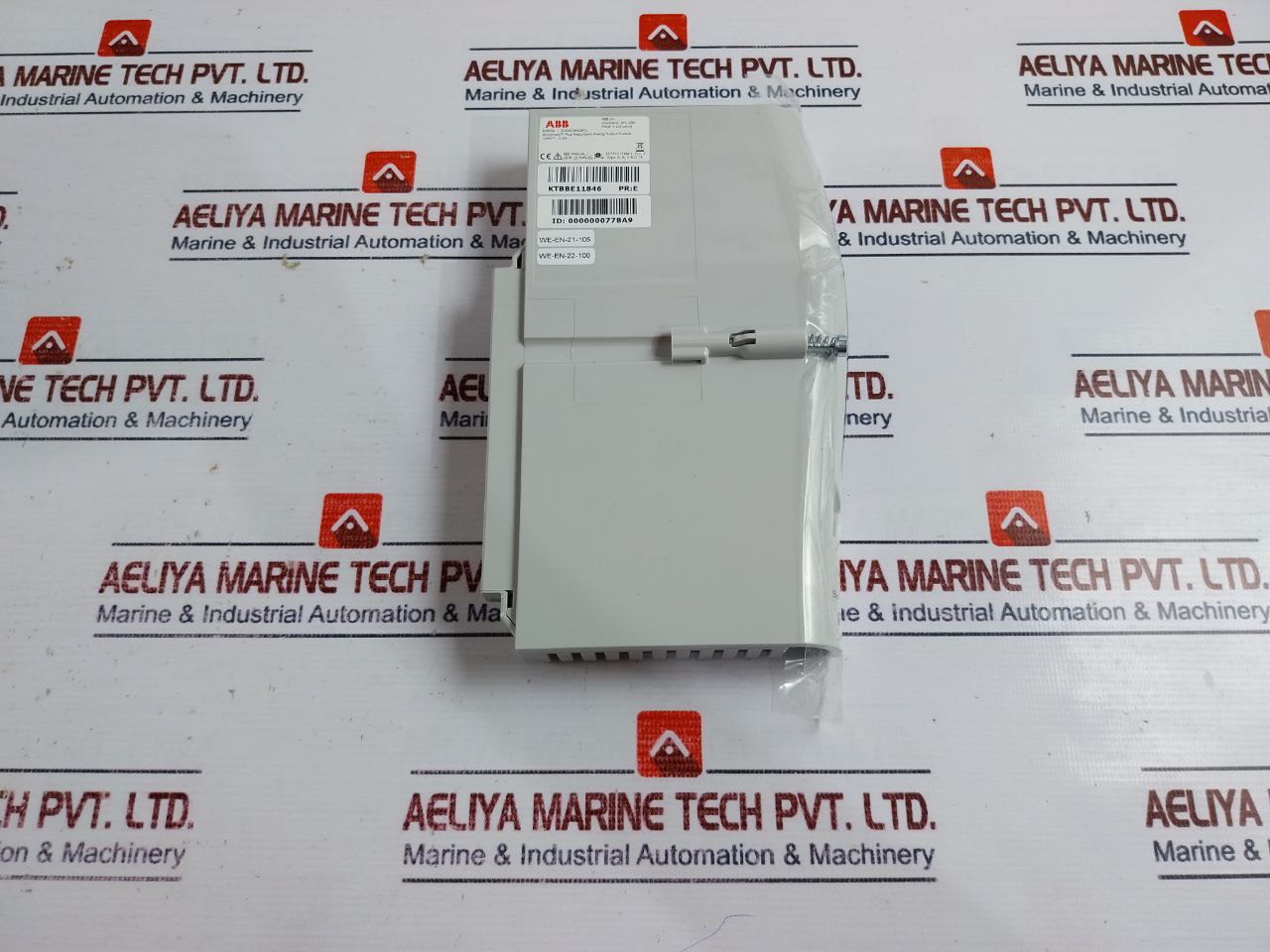 ABB RAO02 16 Channel Redundant Analog Output Module 2VAA008428R1