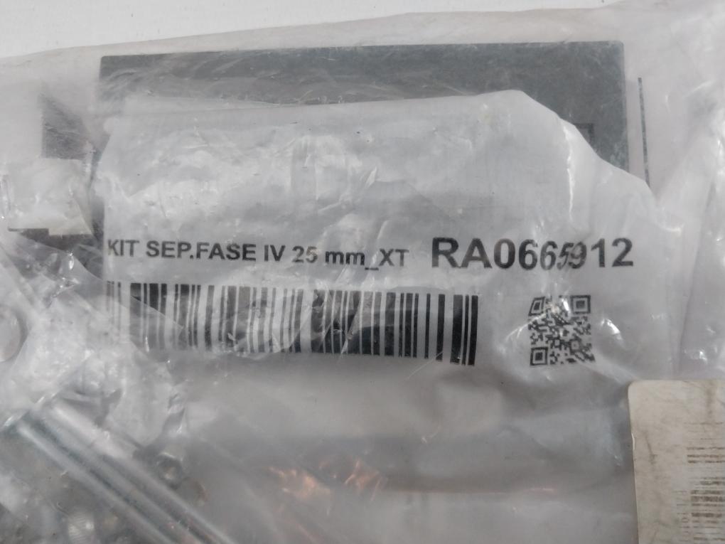Abb Accessories For Moulded Case Circuit Breaker Rb1375801