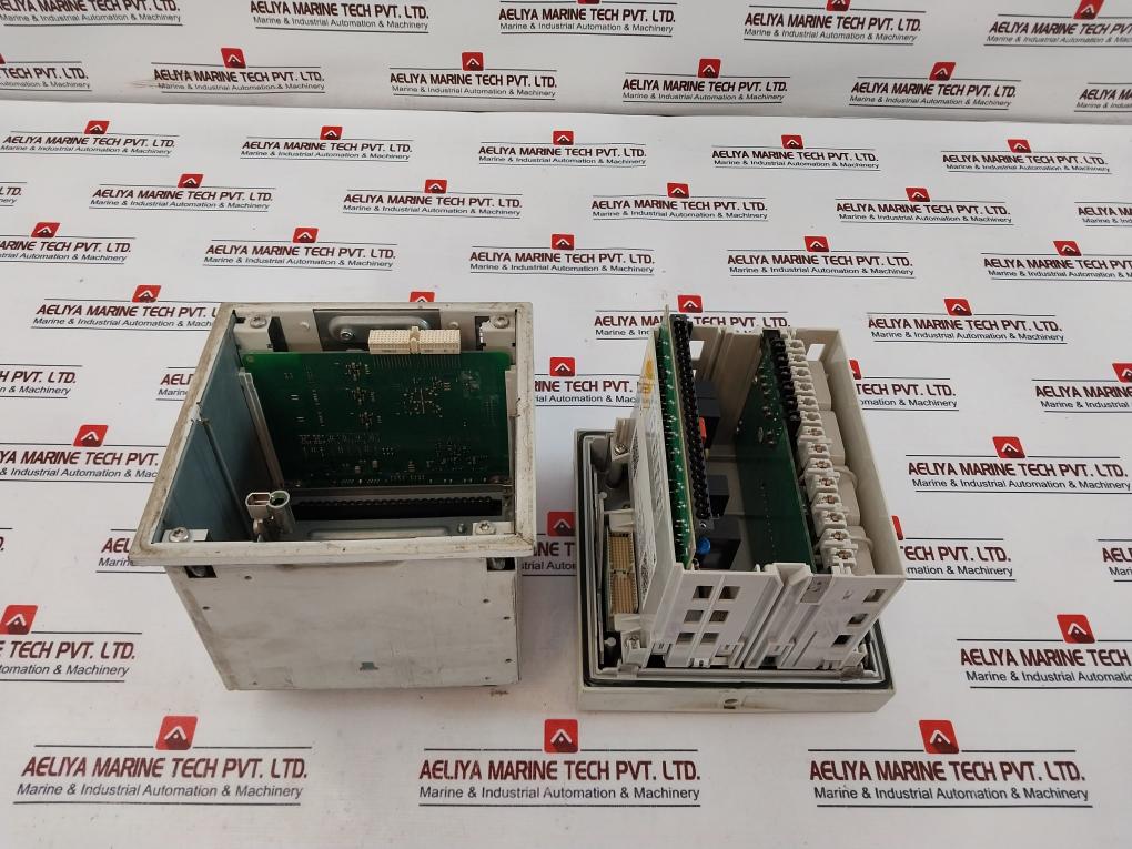 ABB REF615 Feeder Protection And Control Relay REF615E_D 48-250 VDC/100-240 VAC