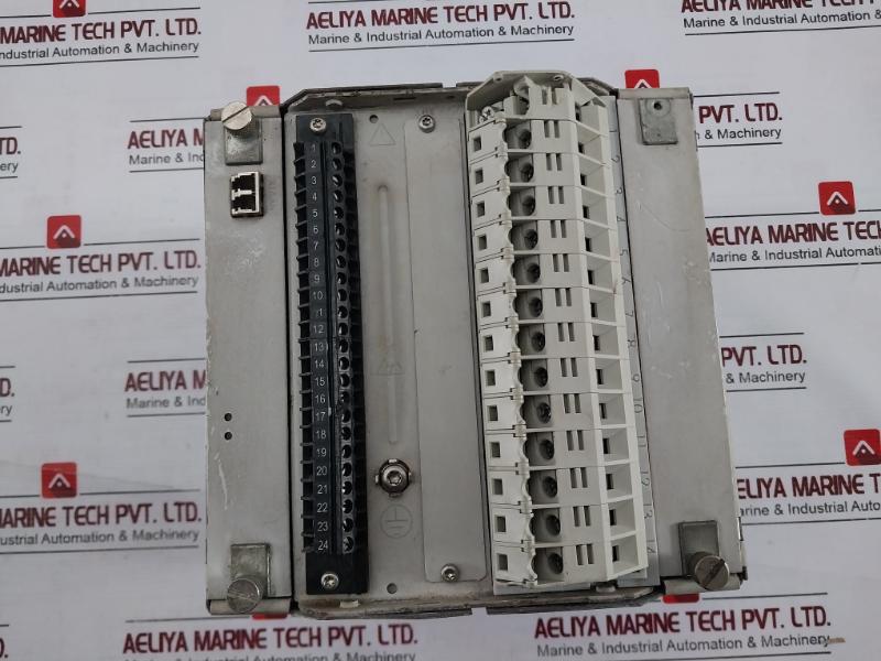 Abb Ref615 Feeder Protection Relay 250Vdc/100-240Vac 1/5A Input 50/60Hz