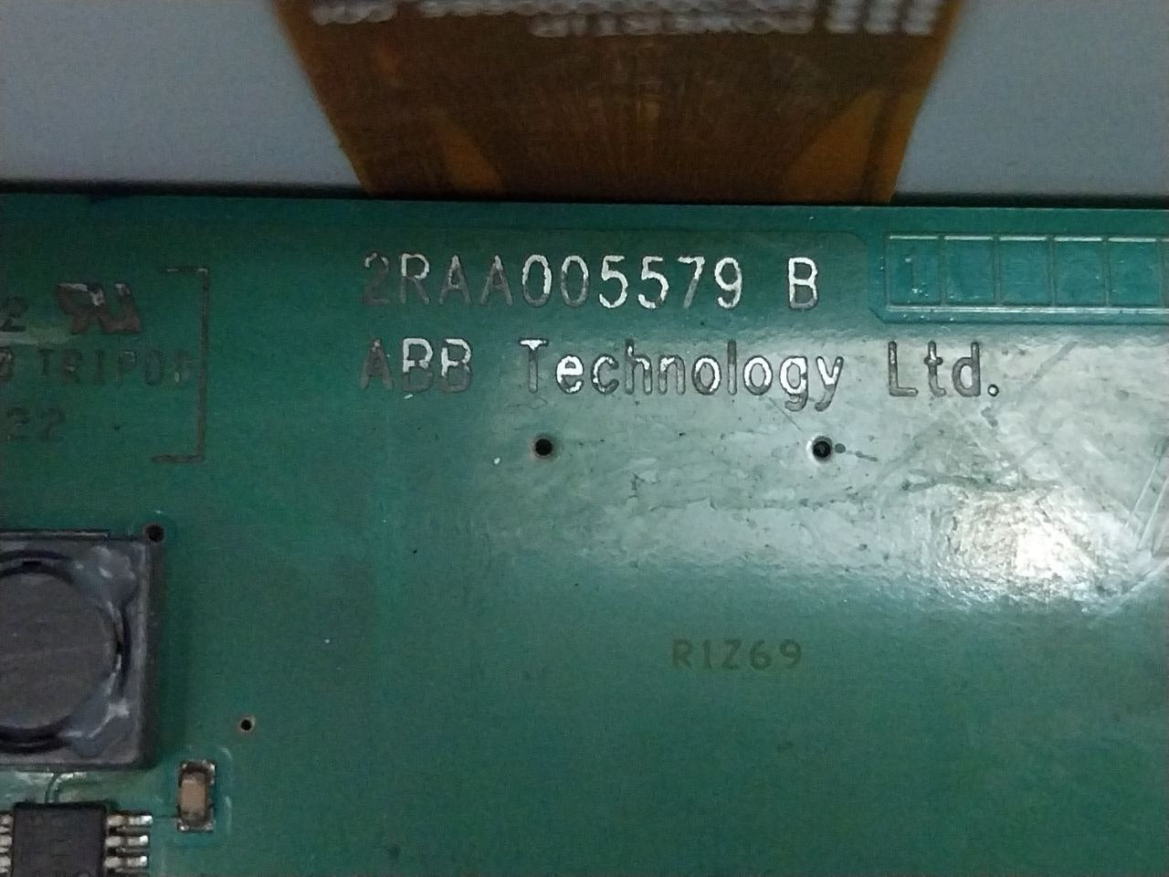 Abb Ref615 Protection & Control Relay Only Display Panel 2Rca025340A0001H