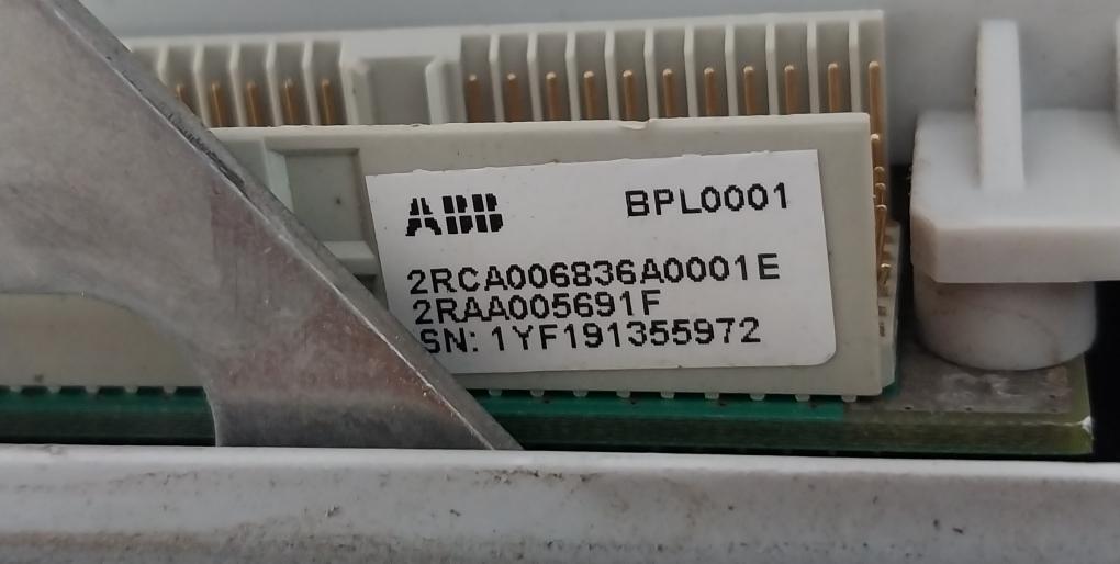 Abb Rem615E_D Motor Protection And Control Relay 48-250 Vdc/100-240 Vac