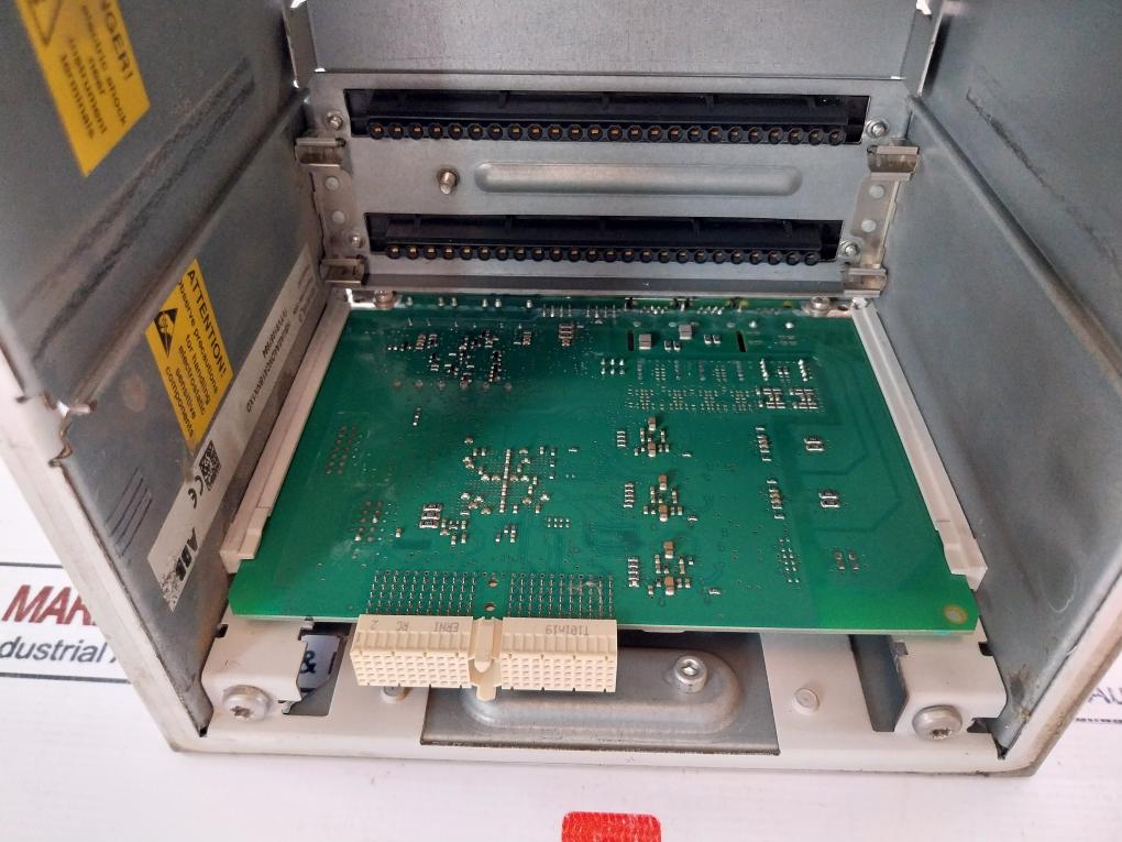 Abb Reu615 Compact Voltage Protection & Control Relay 100-240 Vac