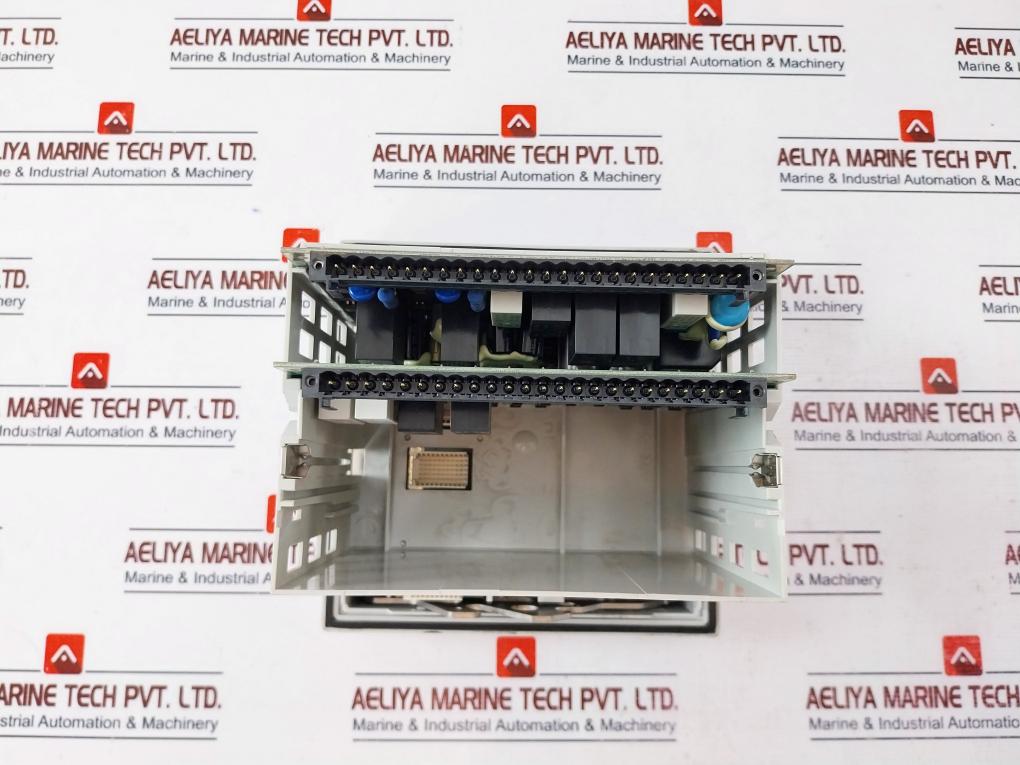 Abb Reu615 Compact Voltage Protection & Control Relay 100-240 Vac