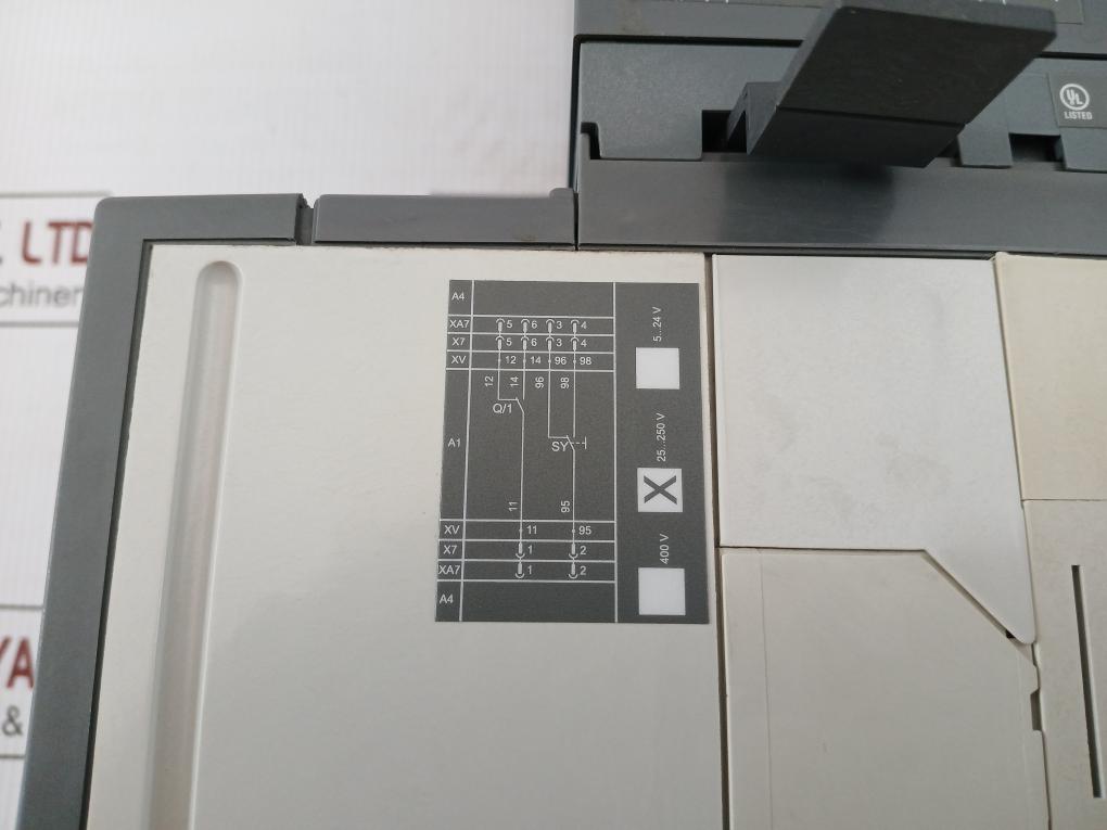Abb 3-pole Circuit Breaker 1000V/50-60Hz Part No Sace Tmax T4V 250