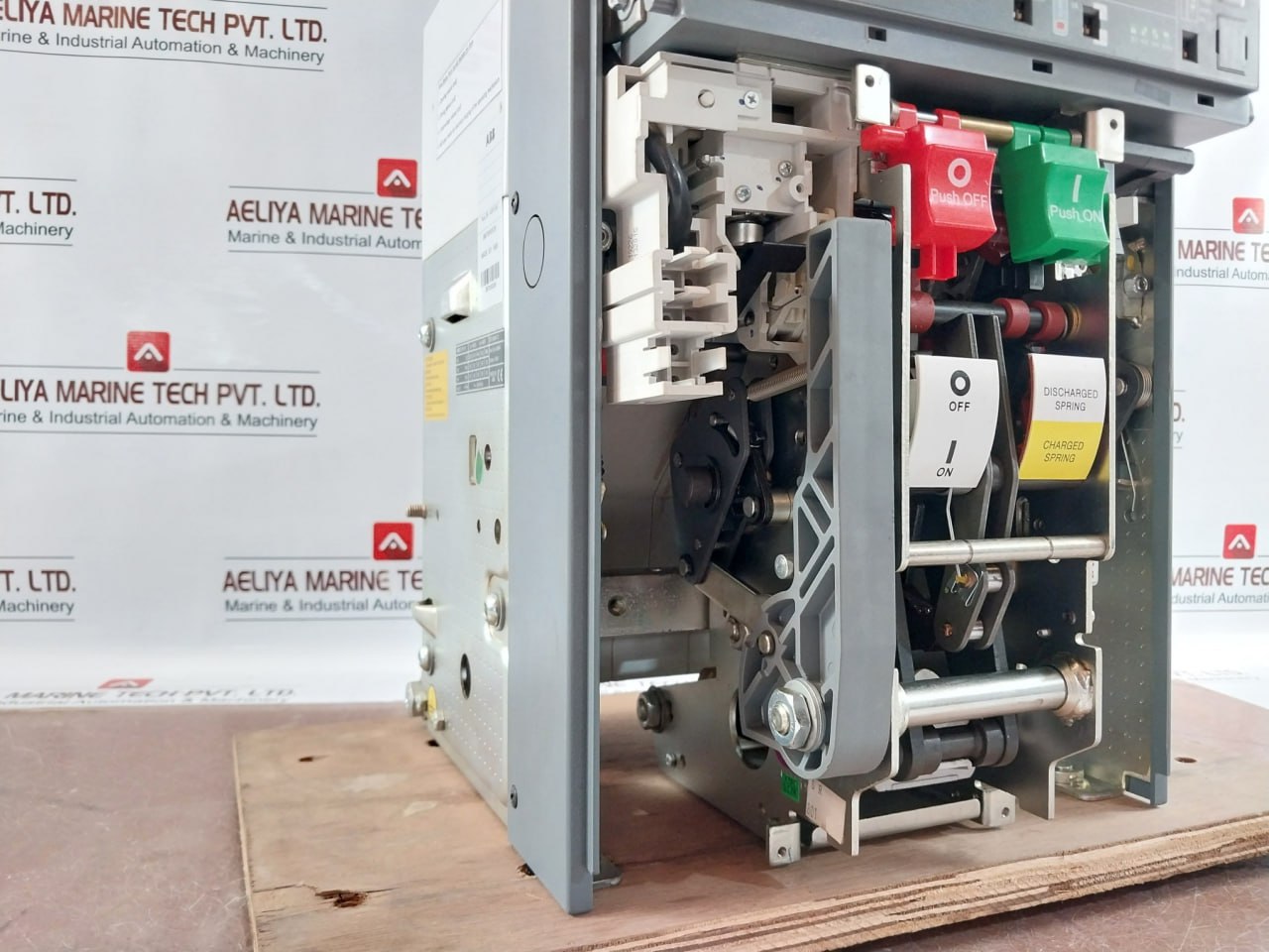 Abb Sace E1N 16 Emax Circuit Breaker 690V 50Ka 12Kv 3A 400Vac