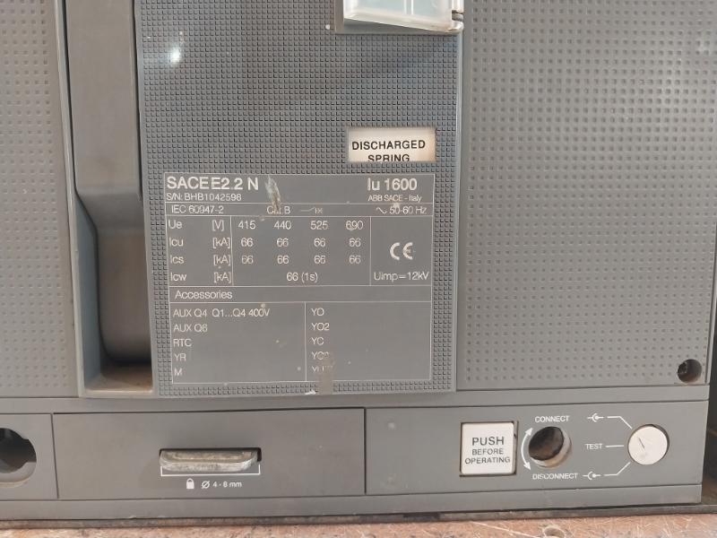 Abb Sace E2.2 N Ekip Touch Lsi Low Voltage 3 Pole Circuit Breaker 74303173824M1