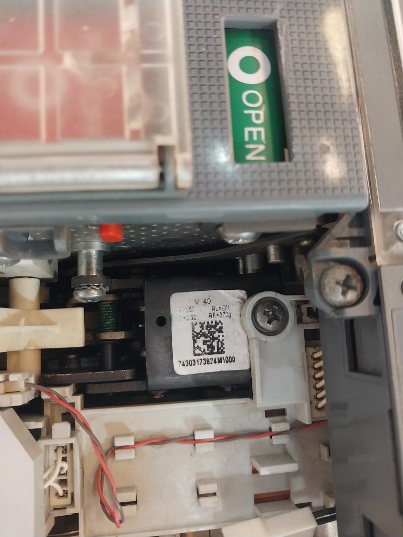 Abb Sace E2.2 N Ekip Touch Lsi Low Voltage 3 Pole Circuit Breaker 74303173824M1