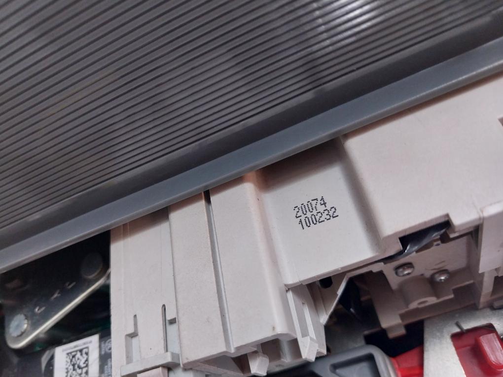 Abb Sace E2N 20 Emax Circuit Breaker 400 Vac Iec 60947-2 110-120V 50/60Hz