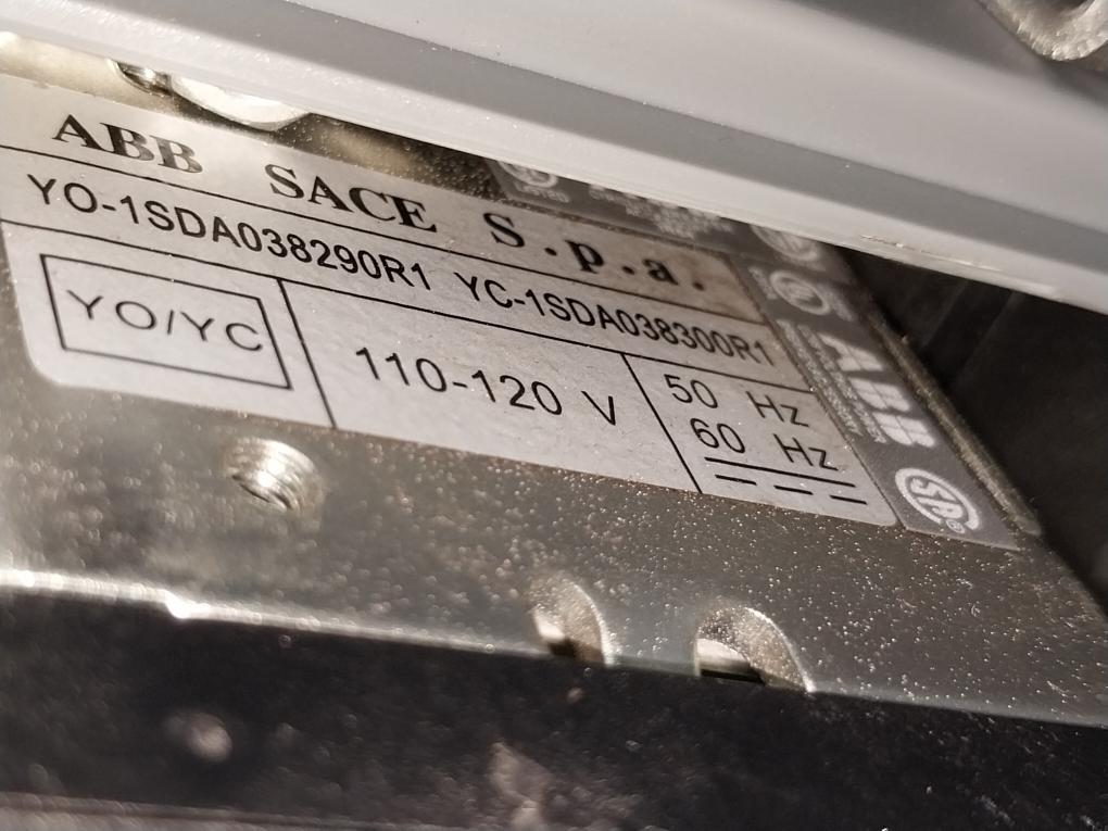 Abb Sace E2N 20 Emax Circuit Breaker 400 Vac Iec 60947-2 110-120V 50/60Hz