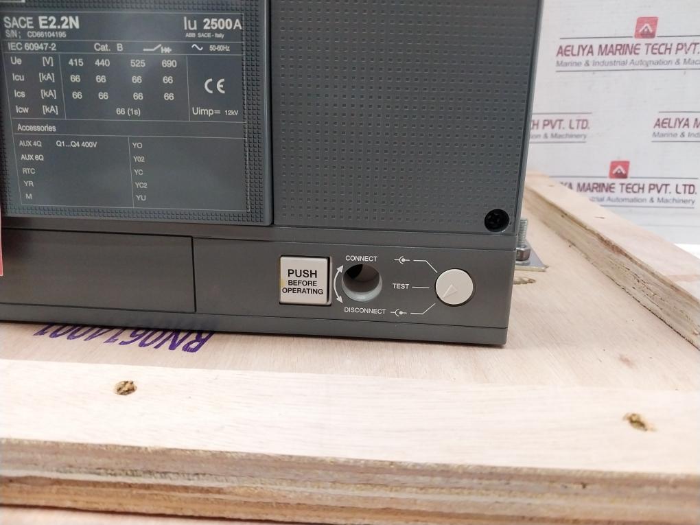 Abb Sace Emax E2.2N 2500A 1Sda072413R1 Low Voltage Air Circuit-breaker Set