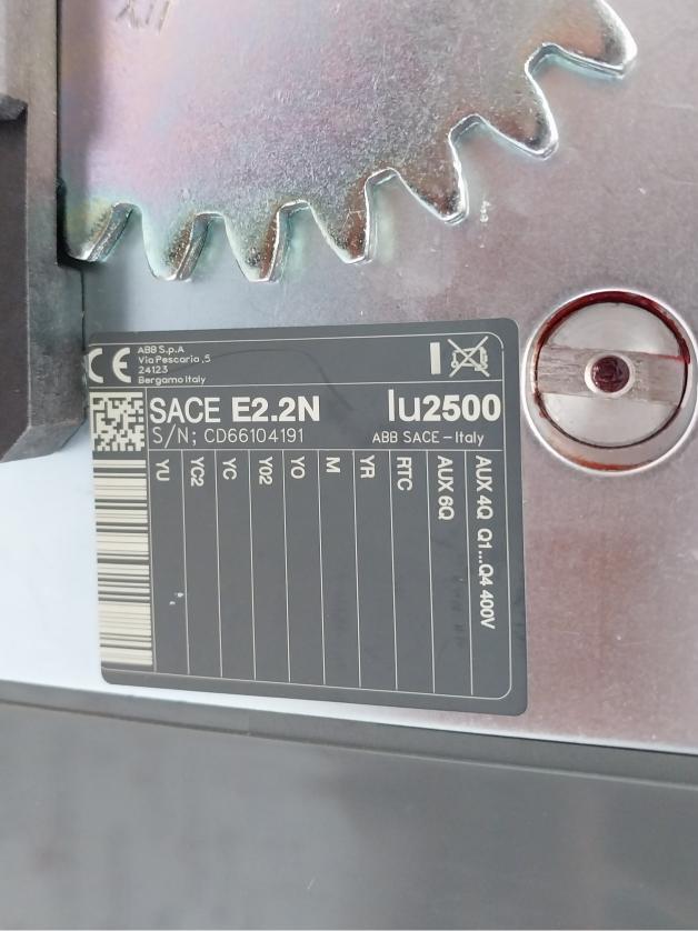 Abb Sace Emax E2.2N 2500A Low Voltage Air Circuit-breaker Set 1Sda073909R1