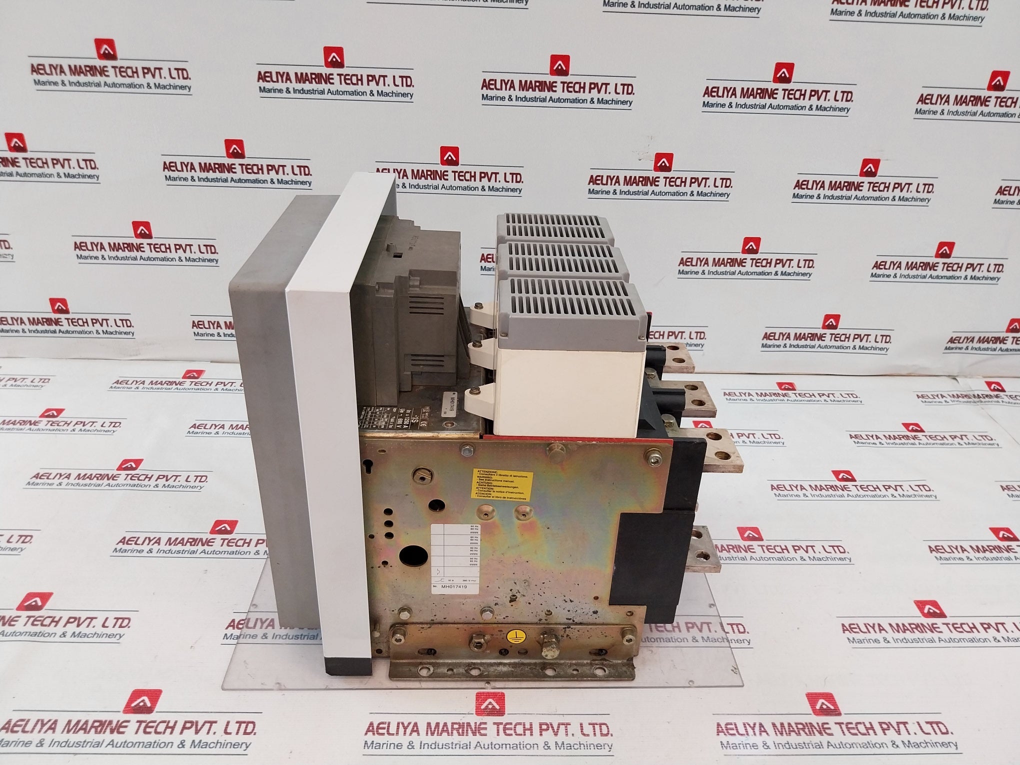 Abb Sace F1 Air Circuit Breaker 1250A 690V 50Hz 60Hz