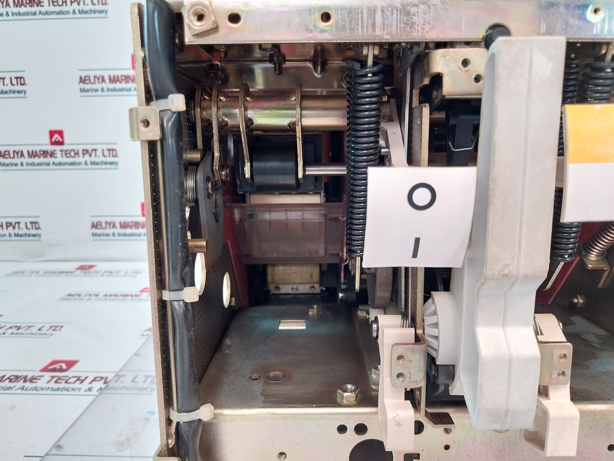 Abb Sace F1 Air Circuit Breaker 1250A 690V 50Hz 60Hz