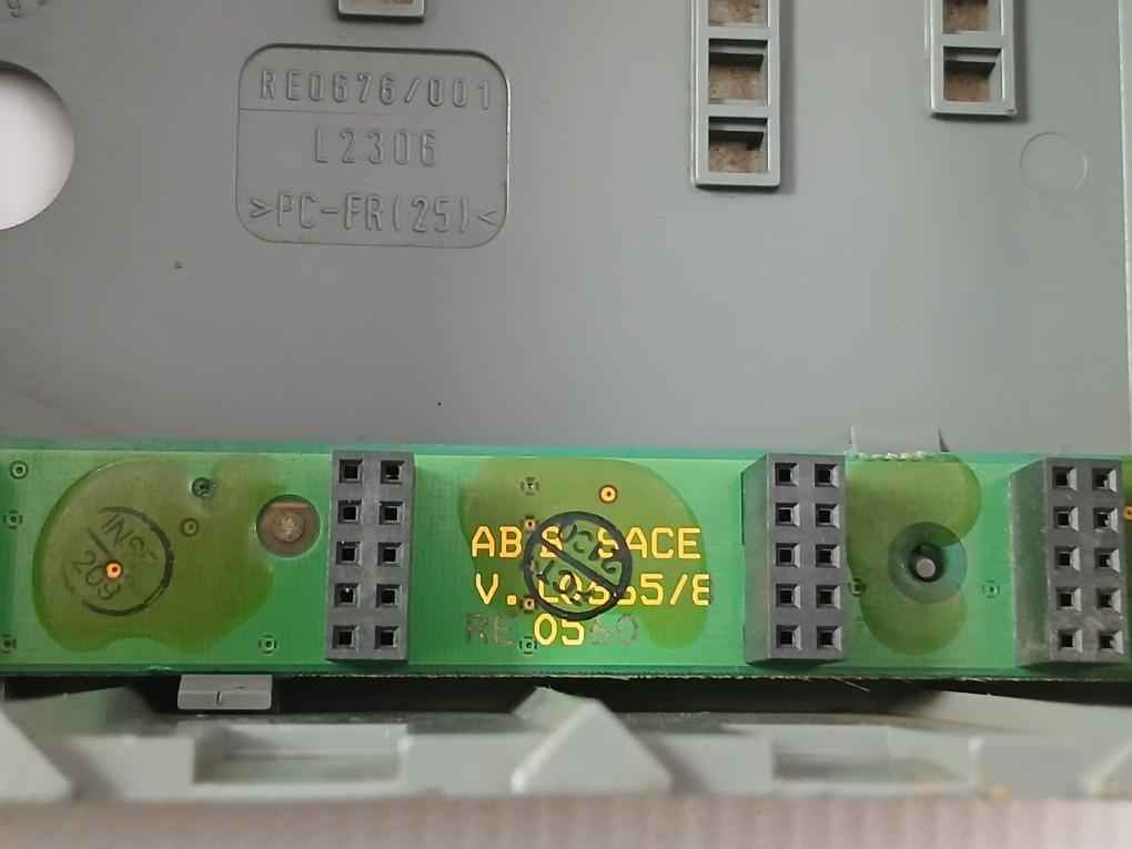 Abb Sace Pr123/P-lsi Ac Power Circuit Breaker Trip Unit (Worn Buttons)