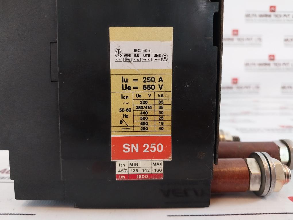 Abb Sace Sn250 Circuit Breaker 250A 50-60Hz