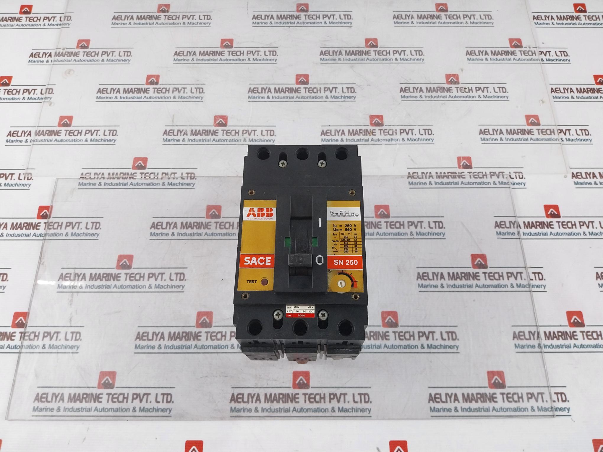 Abb Sace Sn 250 Circuit Breaker 50-60Hz