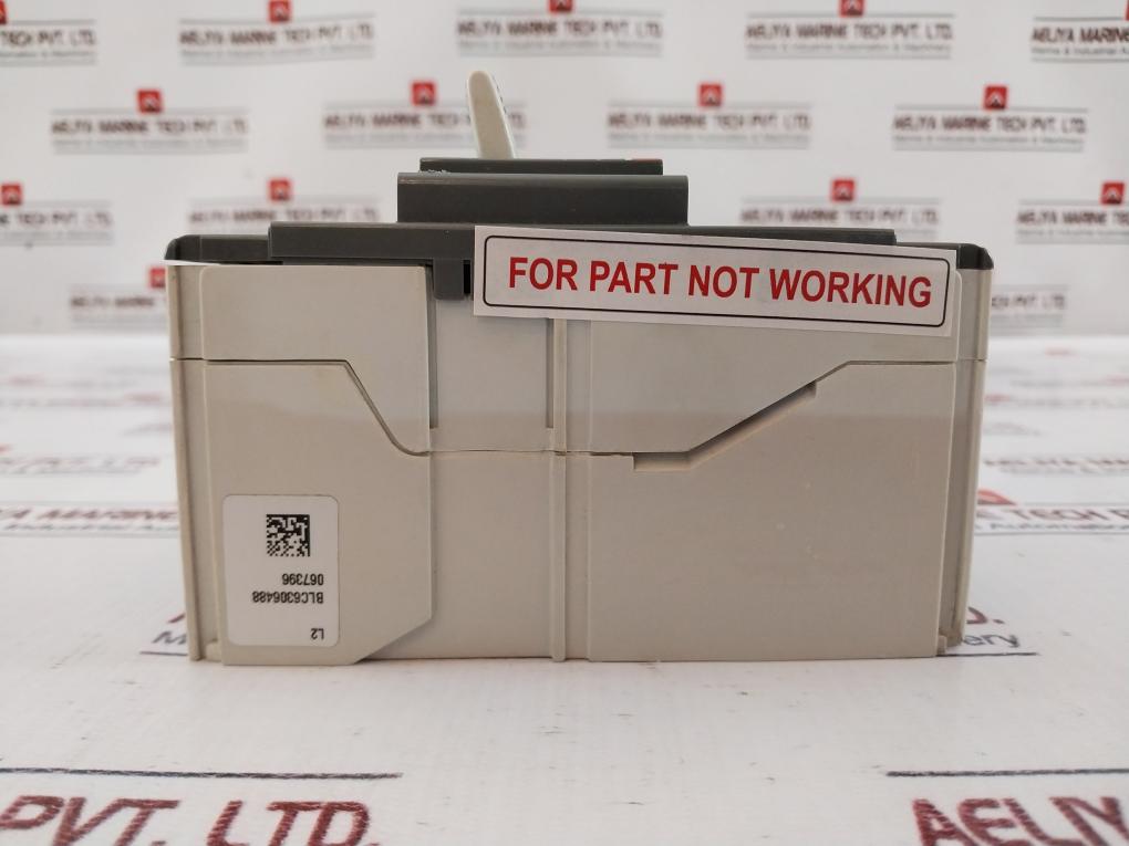 Abb Sace Tmax Xt1C 160 Molded Case Circuit Breaker 690V Ac 500V Dc