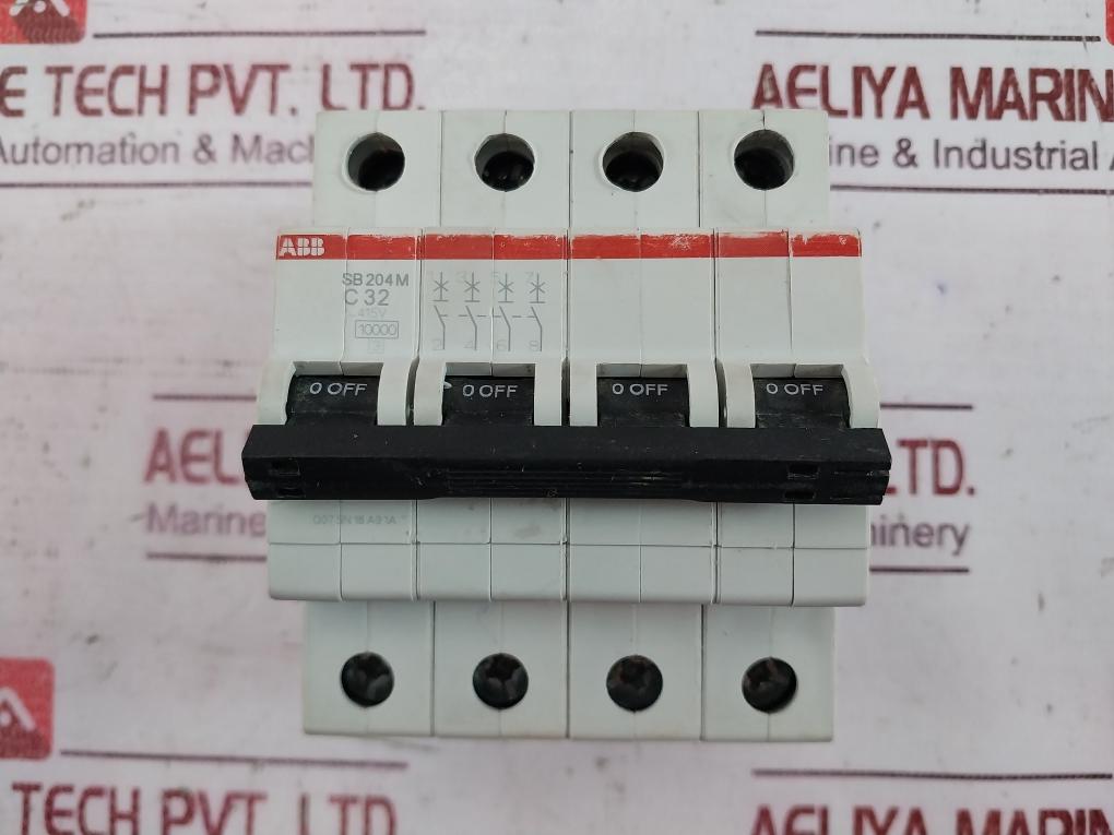 Abb Sb204M Circuit Breaker 457V Ac 120V Dc 10000/3 C32 Cm/L-4459776