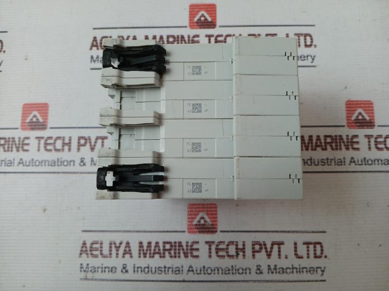 Abb Sh204M-c63 Circuit Breaker 440V Ac 50 Hz Is/Iec 60898-1, 1Sys274011R0634