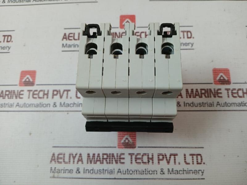 Abb Sh204M-c63 Circuit Breaker 440V Ac 50 Hz Is/Iec 60898-1, 1Sys274011R0634