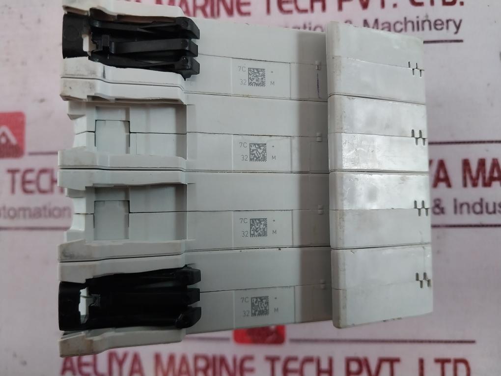 Abb Sh204M Miniature Circuit Breaker M065E19165A 10000/3 400V Cm/L-4459776
