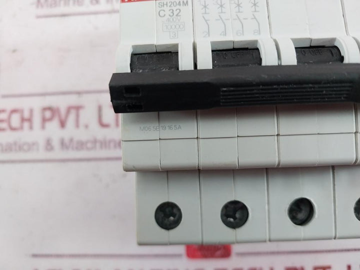 Abb Sh204M Miniature Circuit Breaker M065E19165A 10000/3 400V Cm/L-4459776