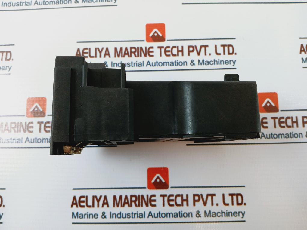 ABB SK 825 400-AP Contactor Coil