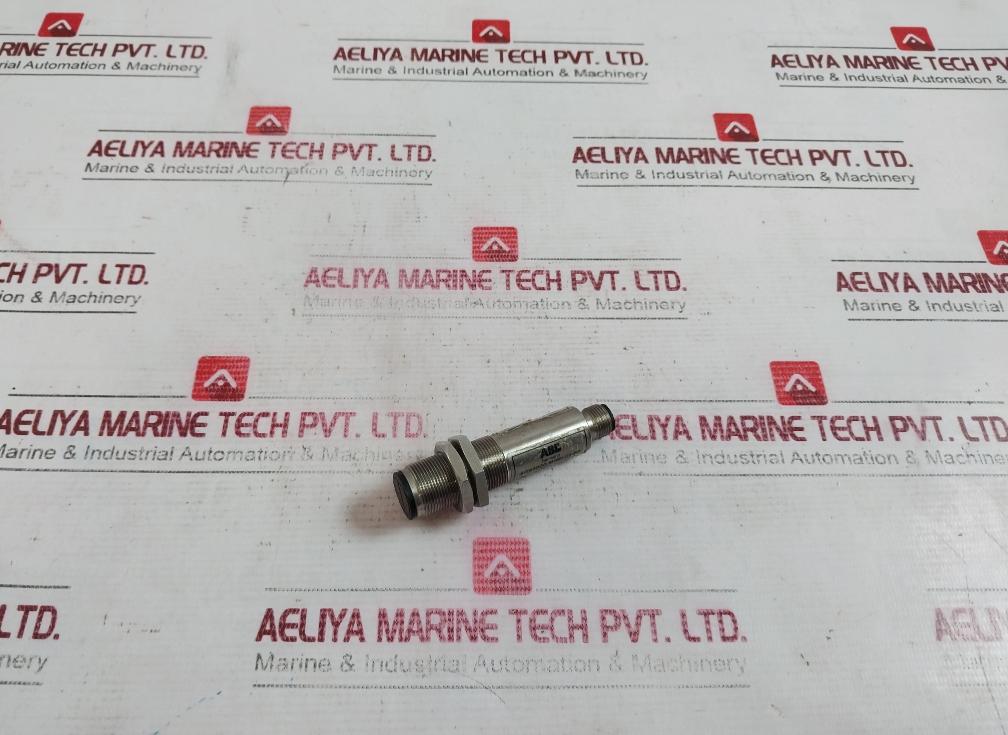 Abb Sor3000-m18N-c1-po Proximity Ultrasonic Technical Sensor 10-30V 100Ma